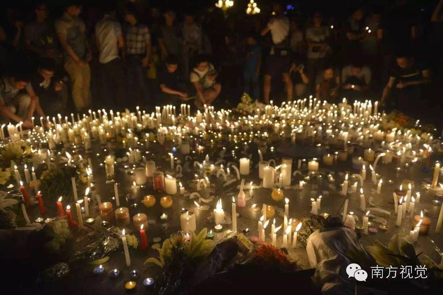 逝者安息!被砍医生辞世 广州市民自发悼念被砍身亡医生(组图)