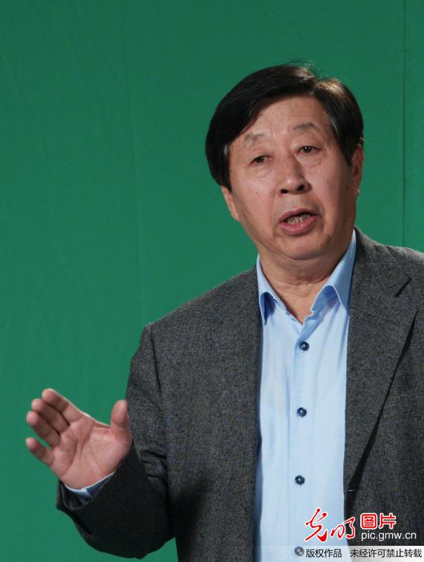 当代艺术名家为《百年巨匠》代言(2)