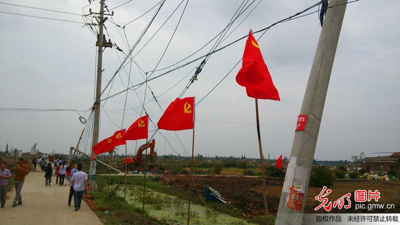 江苏盐城阜宁县龙卷风灾区救援现场(7)