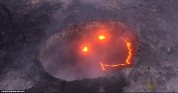 燃烧着的表情包 夏威夷火山岩浆自带"笑脸表情"