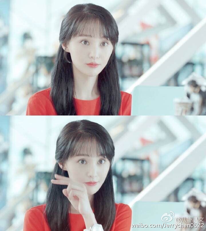 郑爽爸爸晒女儿成长照 曾一度瘦到只有35kg