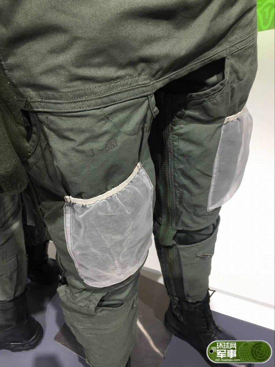 歼10飞行员全套防护装备曝光(5)_今日头条图集