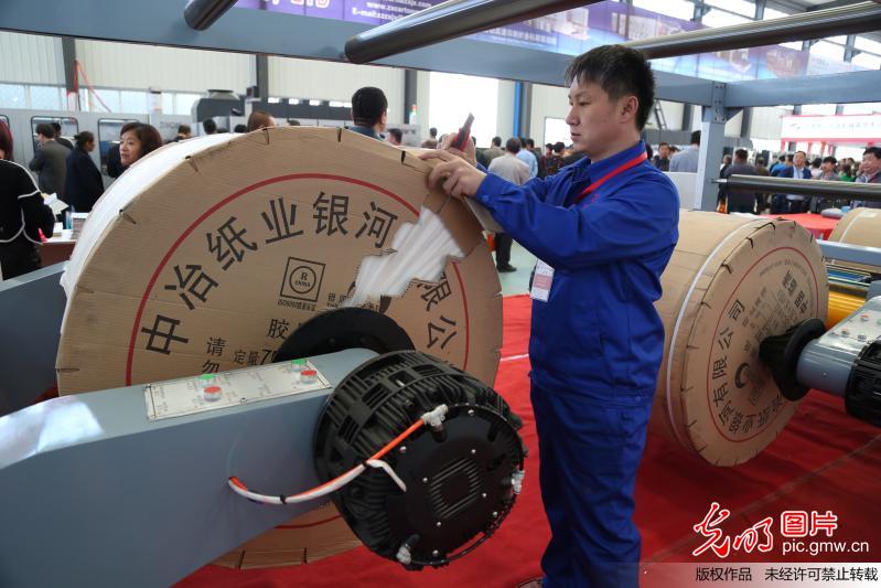 河北东光:以会展促进企业外贸出口 河北东光:以会展促进企业外贸出口