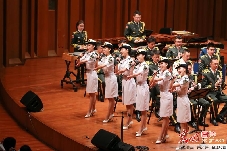 解放军军乐团《我是一个兵》建军90周年音乐会在京举行