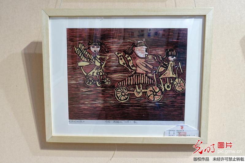 蒙古娃少儿美术作品展在北京首都图书馆展出
