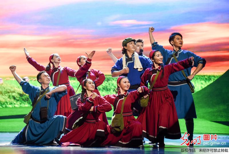 《草原与春天共舞》2018内蒙古新年舞蹈晚会