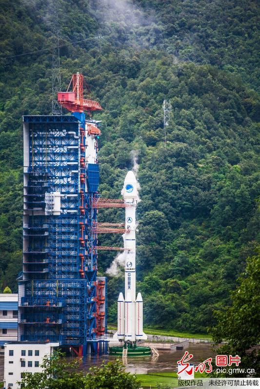中国成功发射第三十三﹑三十四颗北斗导航卫星