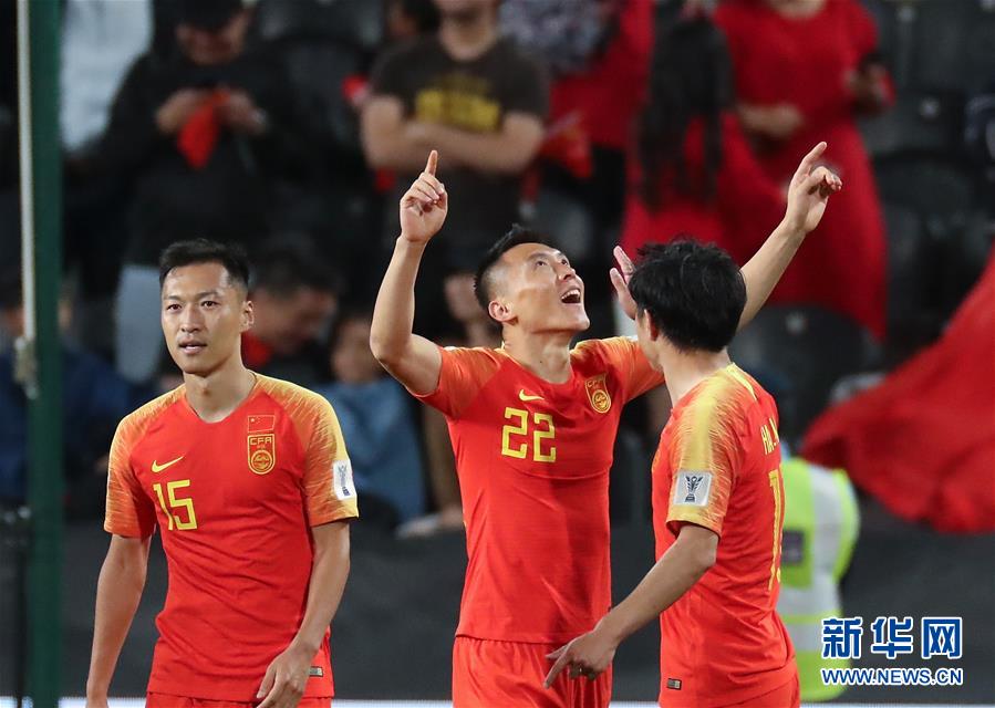【亚洲杯】中国队3比0战胜菲律宾队 提前小组出线