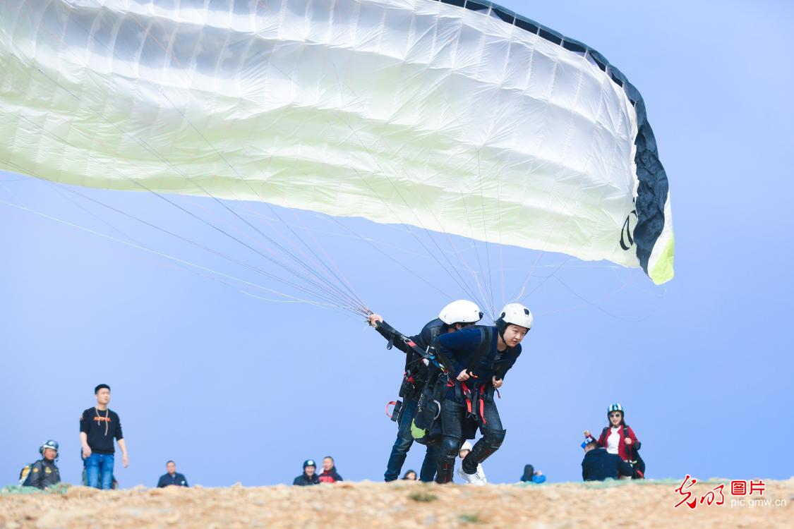 纵情天地 我心飞翔