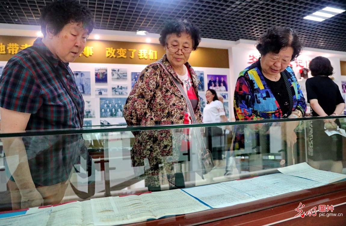 “城市的记忆”主题展再现城市发展历程 “城市的记忆”主题展再现城市发展历程