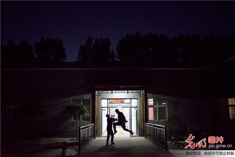 保镖是怎样炼成的