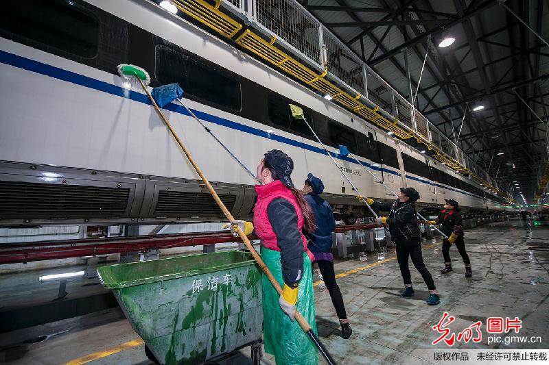 “陆地航母”再起航