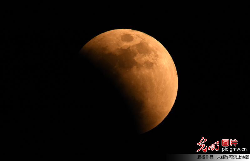 【光明图刊】“三月合一”齐现天宇