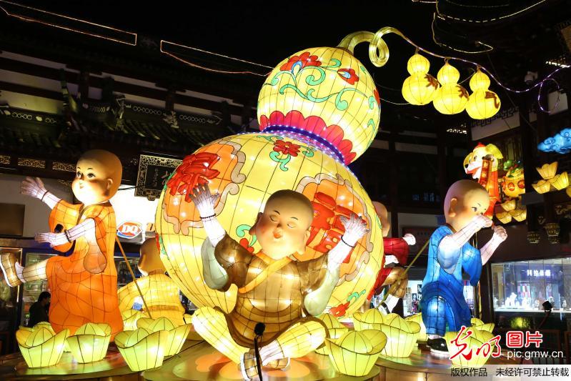 上海“豫园灯会”近40组大型灯组扮靓新春气象
