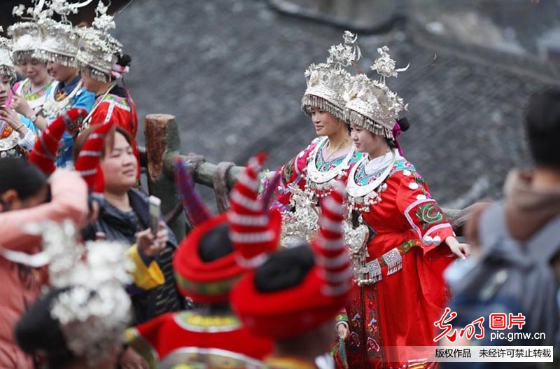 大年初五：贵州黔东南苗寨里刮起最炫民族风