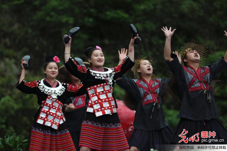 贵州剑河：欢度苗族“情歌节”