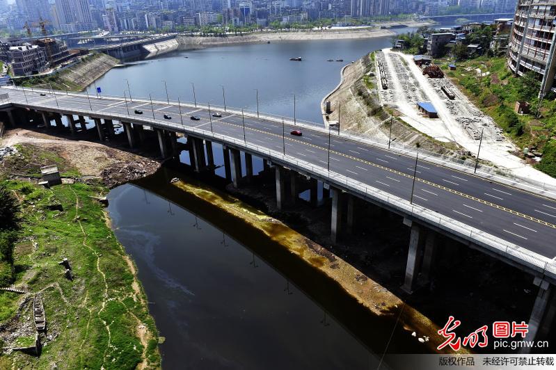重庆万州建成“水上高速公路”