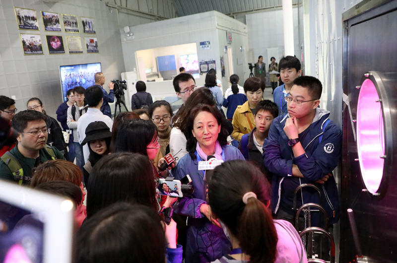 北京航空航天大学举行“月宫一号”开放日活动