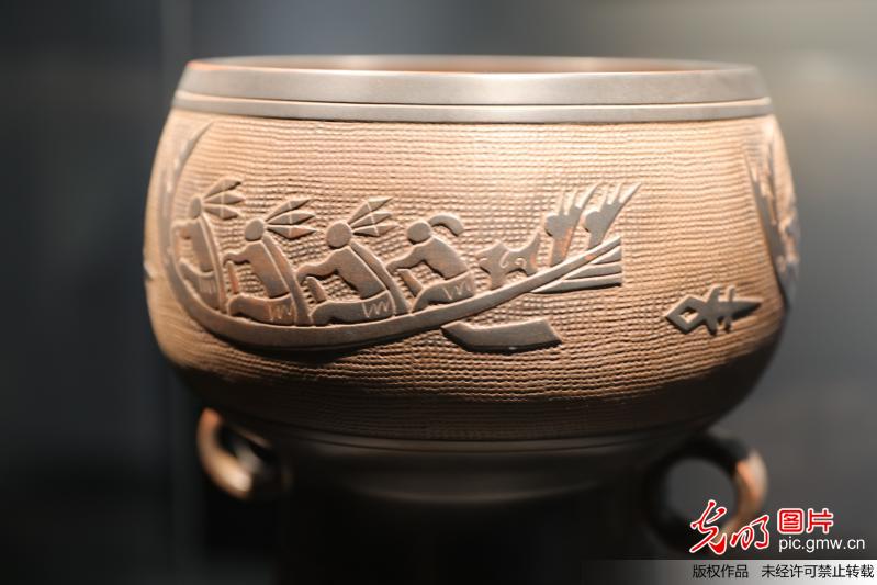 第一届钦州坭兴陶文化艺术节新闻发布会在京举行