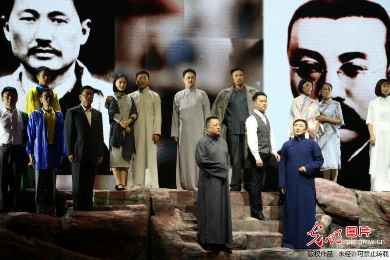 大型情景朗诵剧——《红色家书》在江西九江上演