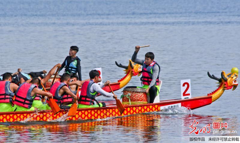 第三届全国青少年龙舟锦标赛在张掖举行