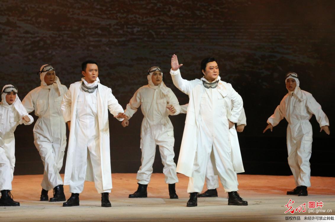 第八届中国（安庆）黄梅戏艺术节开幕