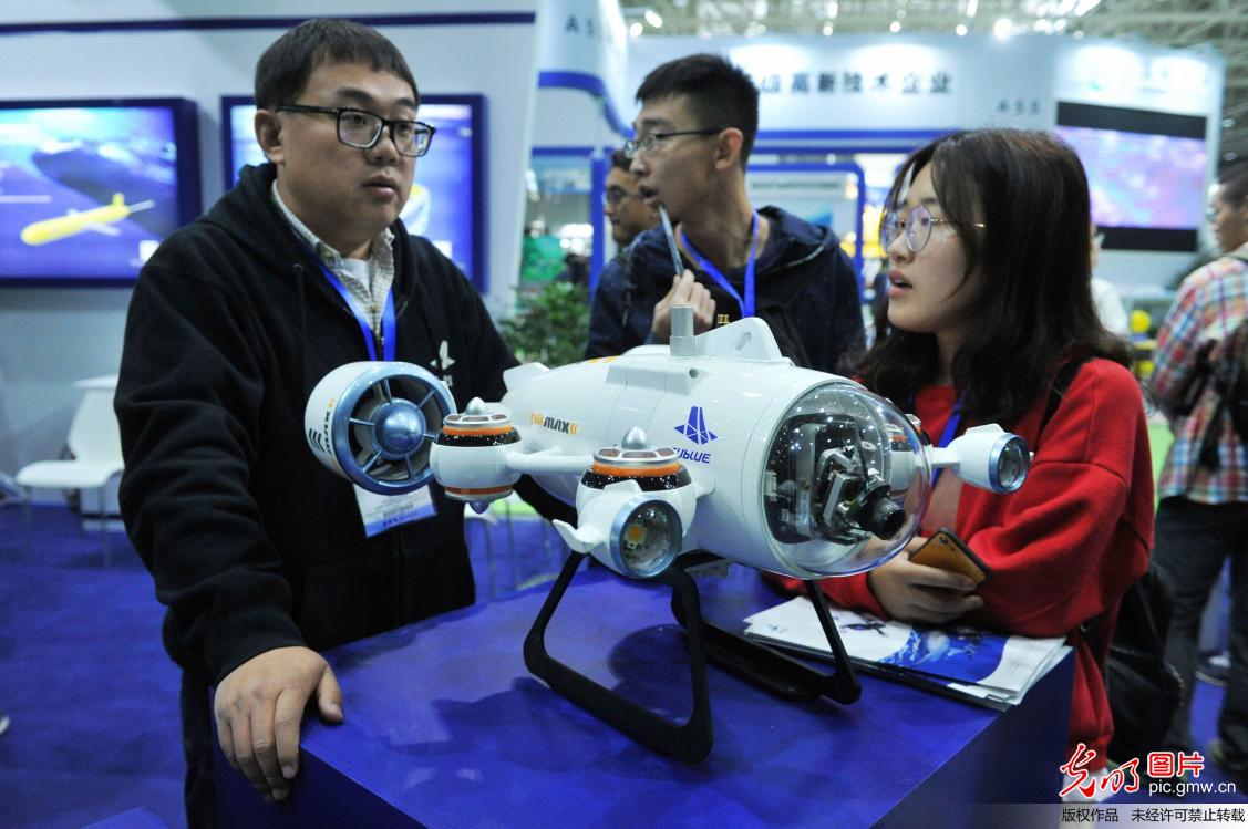 第六届国际海洋技术与工程设备展览会在青岛举办