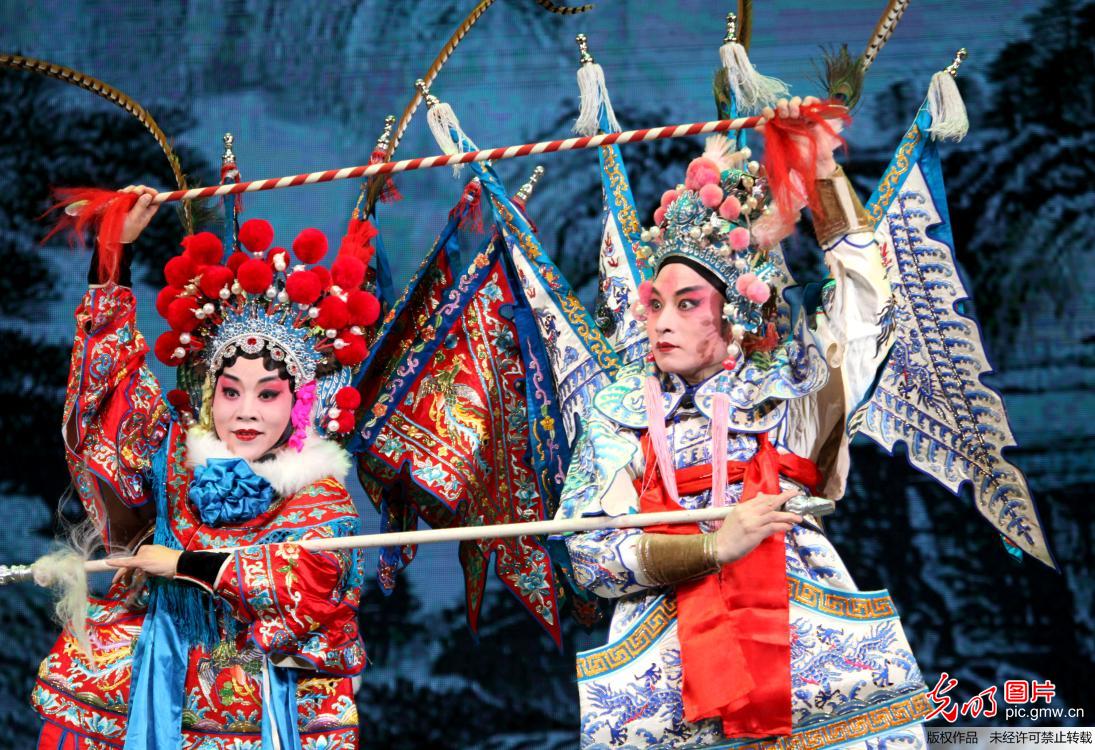 首届祁剧文化艺术节在祁阳举行