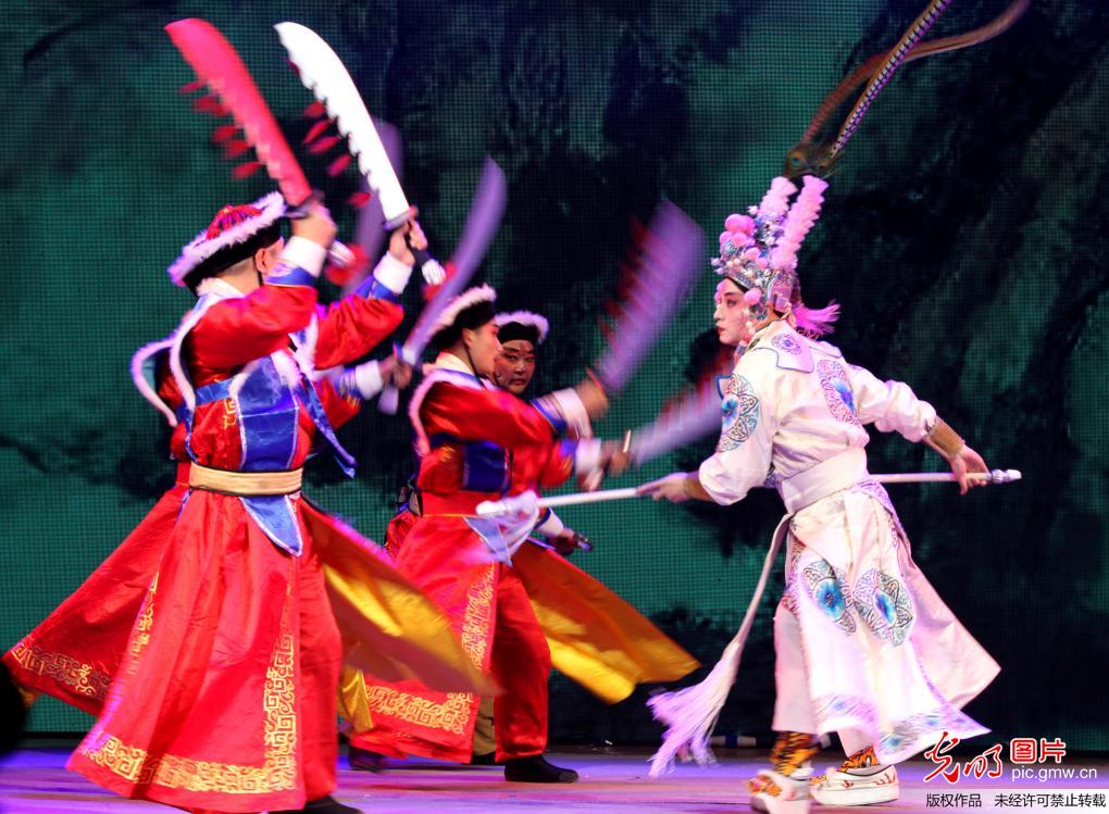 首届祁剧文化艺术节在祁阳举行