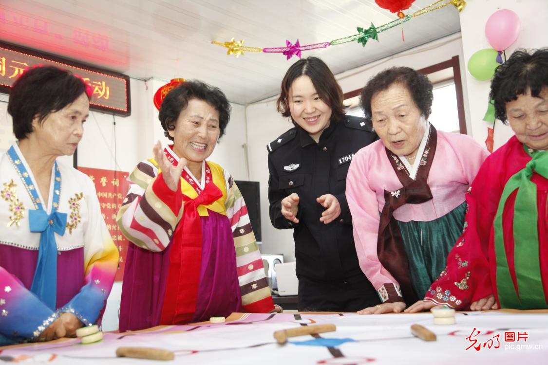 欢乐闹元宵  幸福遍神州