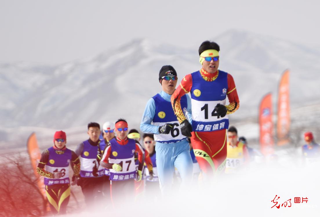 凉城举办全国冬季铁人三项赛
