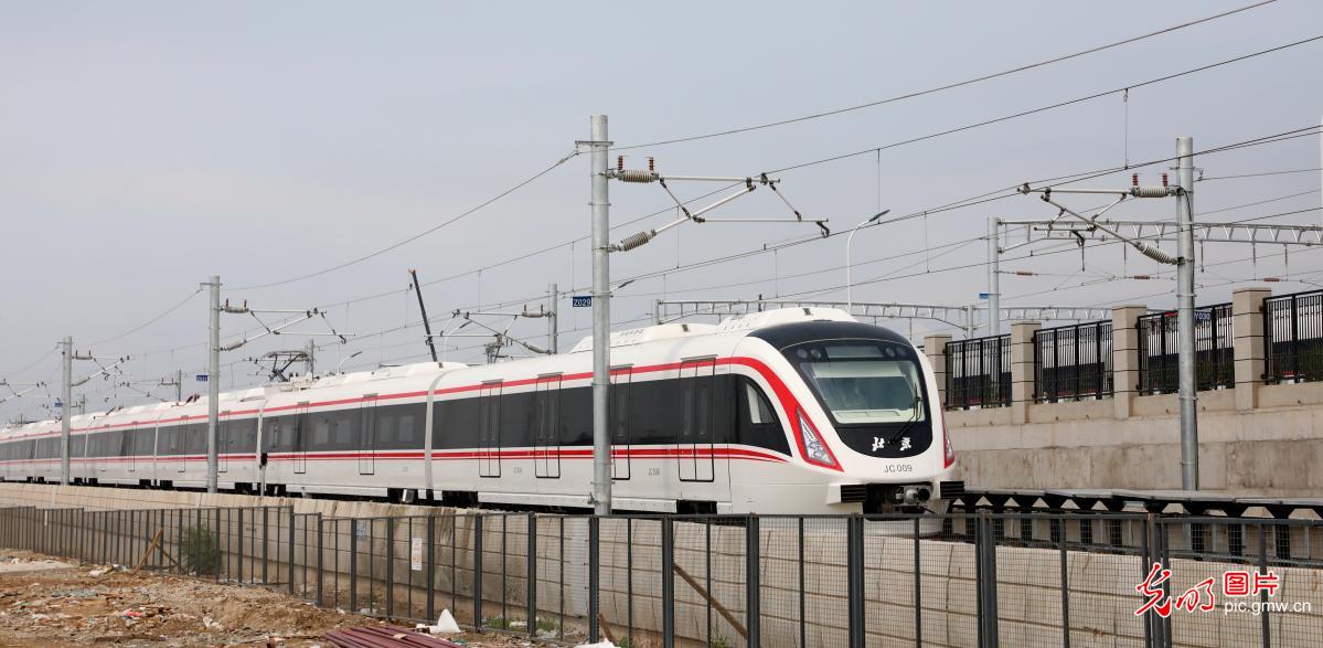 线路一期工程将开通草桥,大兴新城,大兴机场3座车站,全长41.36公里