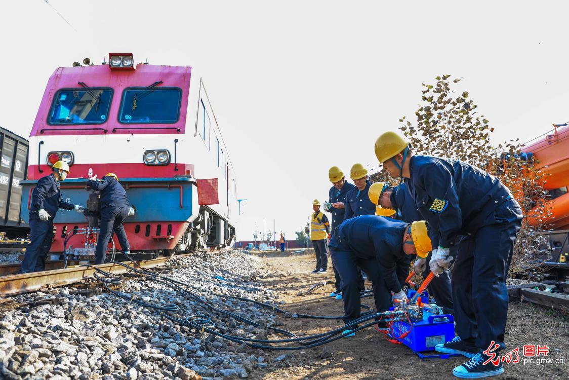 铁路开展综合性应急响应救援演练