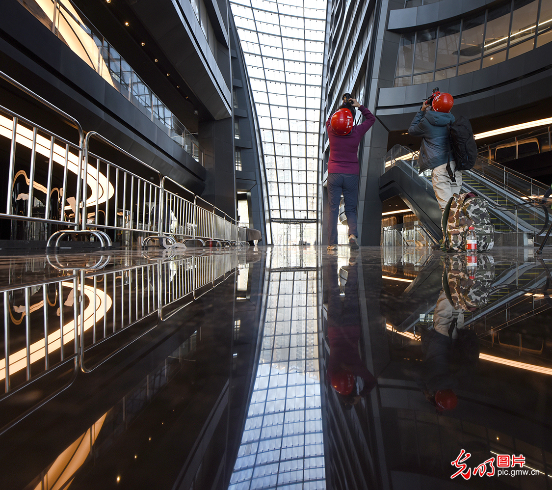 “探秘最美建筑”丽泽SOHO摄影赛开赛