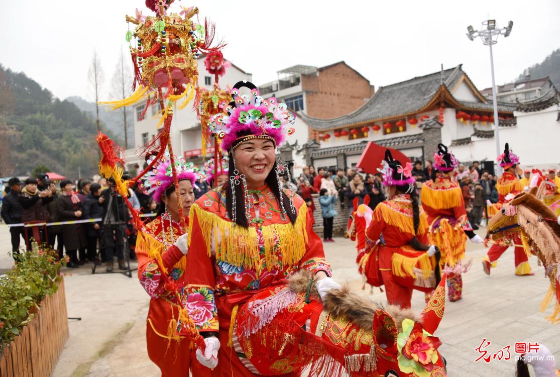 乡村年俗文化节迎新春