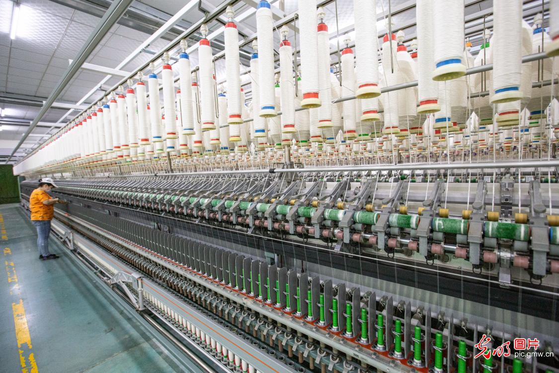 新疆库车：纺织产业第一季度迎来开门红