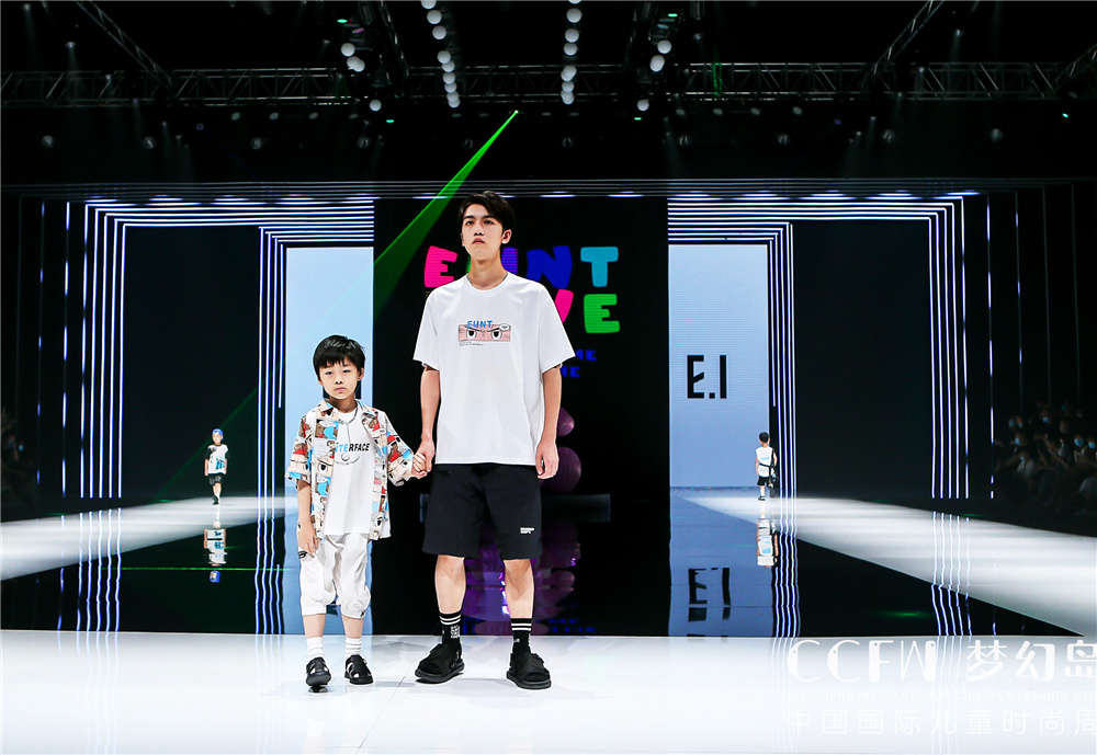 中国国际儿童时尚周在杭州·艺尚开幕