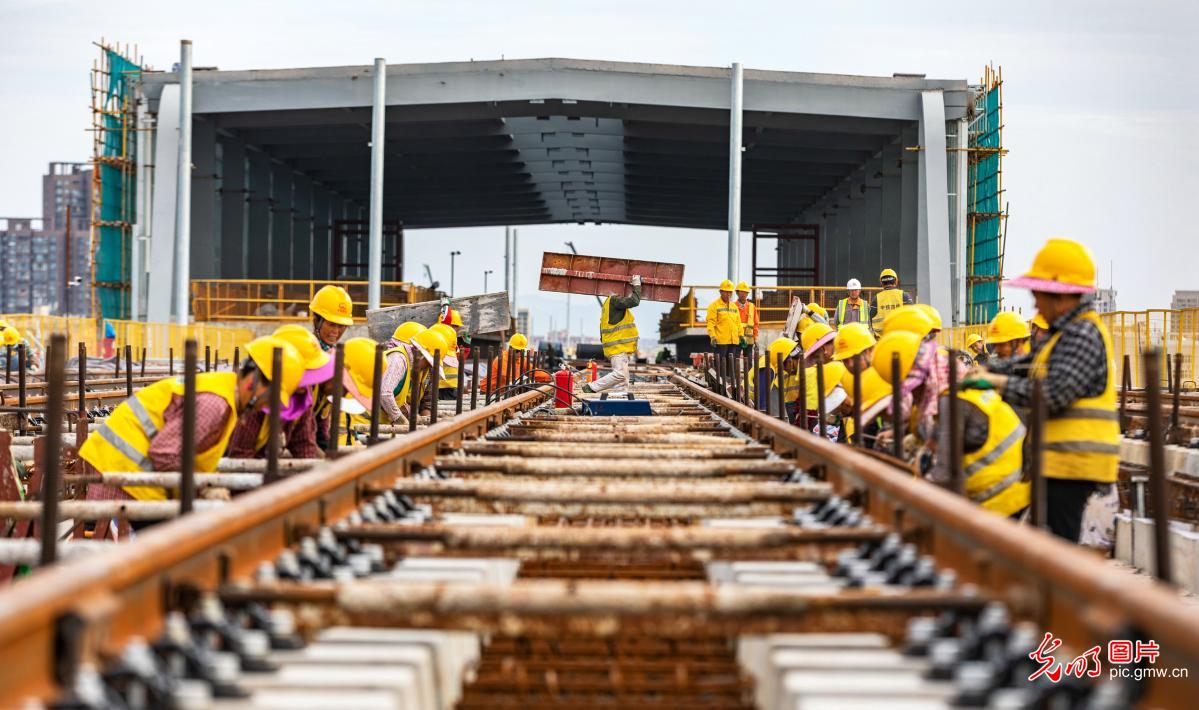 温州市域铁路打响施工“攻坚战”