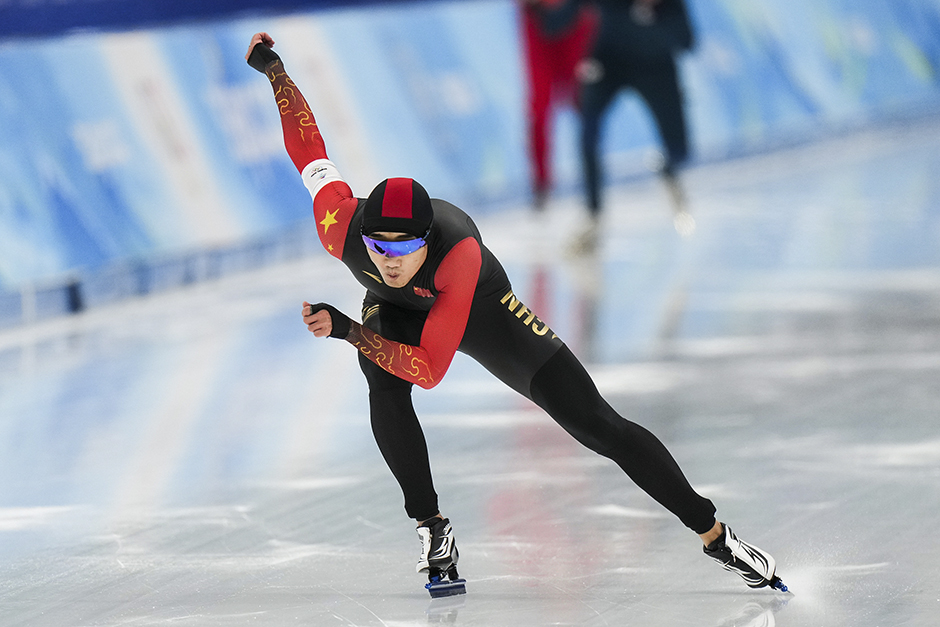 速度滑冰——男子500米决赛：中国选手高亭宇夺冠