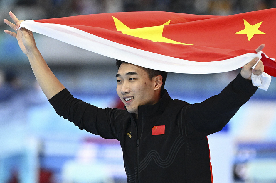 速度滑冰——男子500米决赛：中国选手高亭宇夺冠