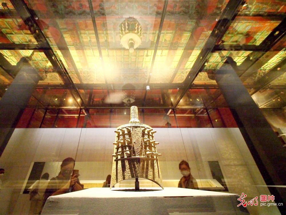 故宫举办“照见天地心——中国书房的意与象”展览