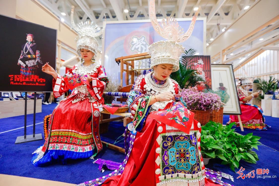 第三届中国国际文化旅游博览会在济南开幕