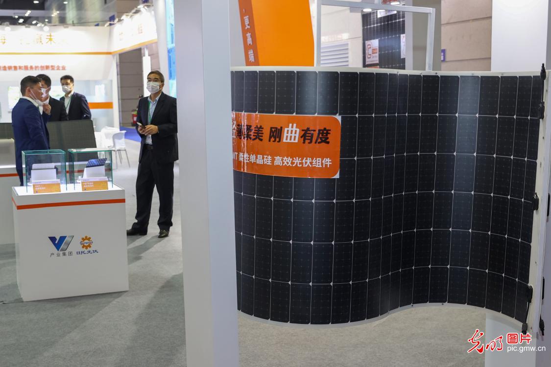 中国（无锡）国际新能源大会开幕