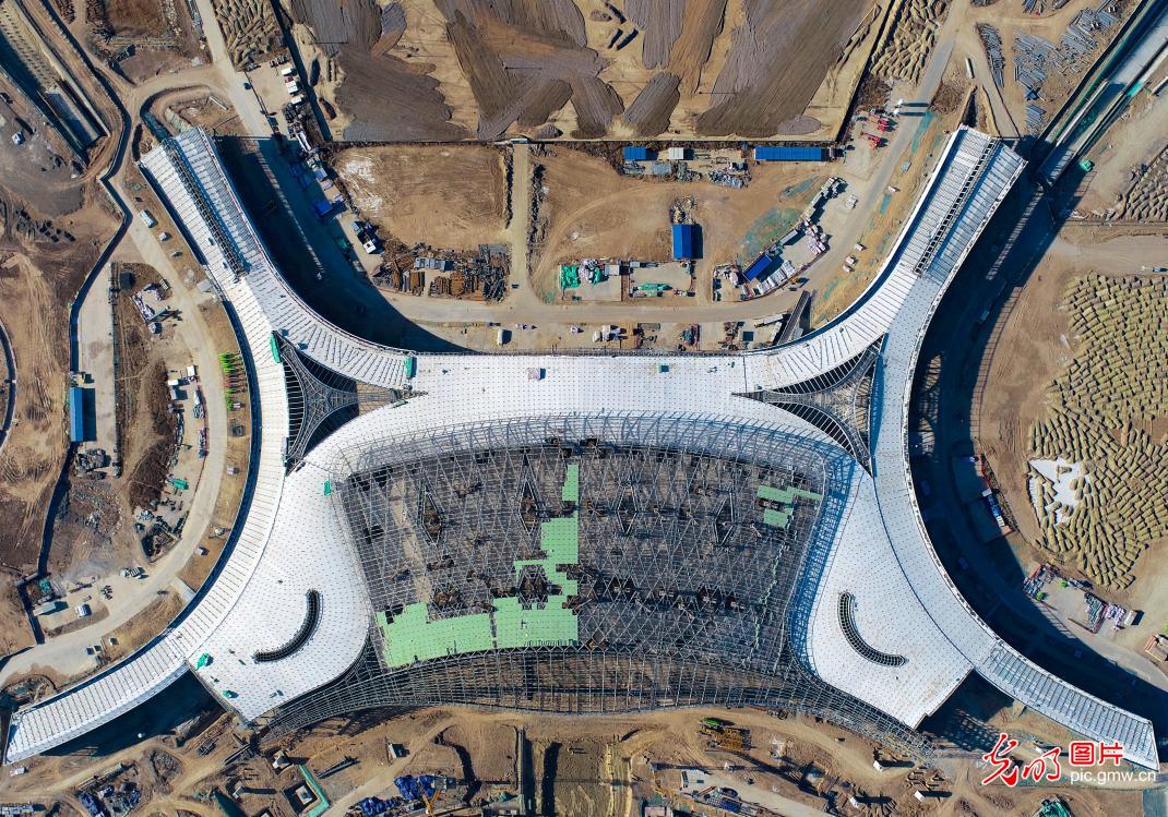 内蒙古：呼和浩特新机场航站楼现雏形