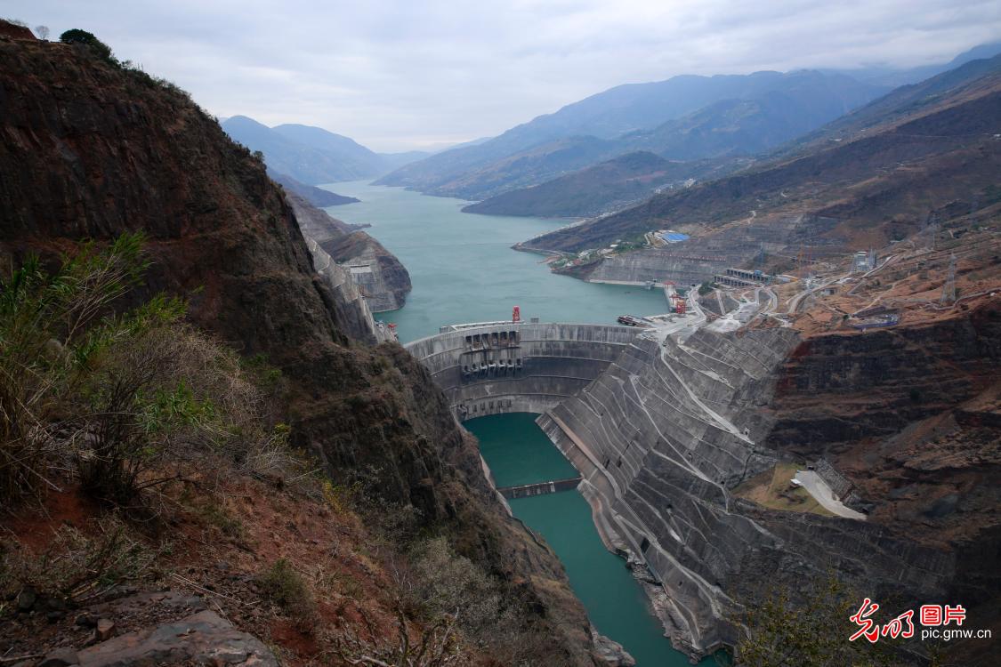 白鹤滩水电站全面投产发电 白鹤滩水电站全面投产发电