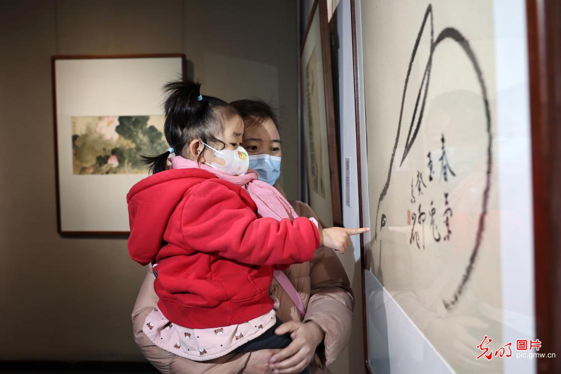 天津美术学院教师作品展开幕