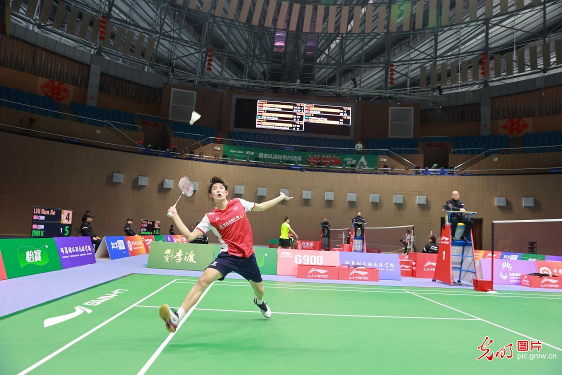 江西瑞昌：中国国际羽毛球大师赛揭幕