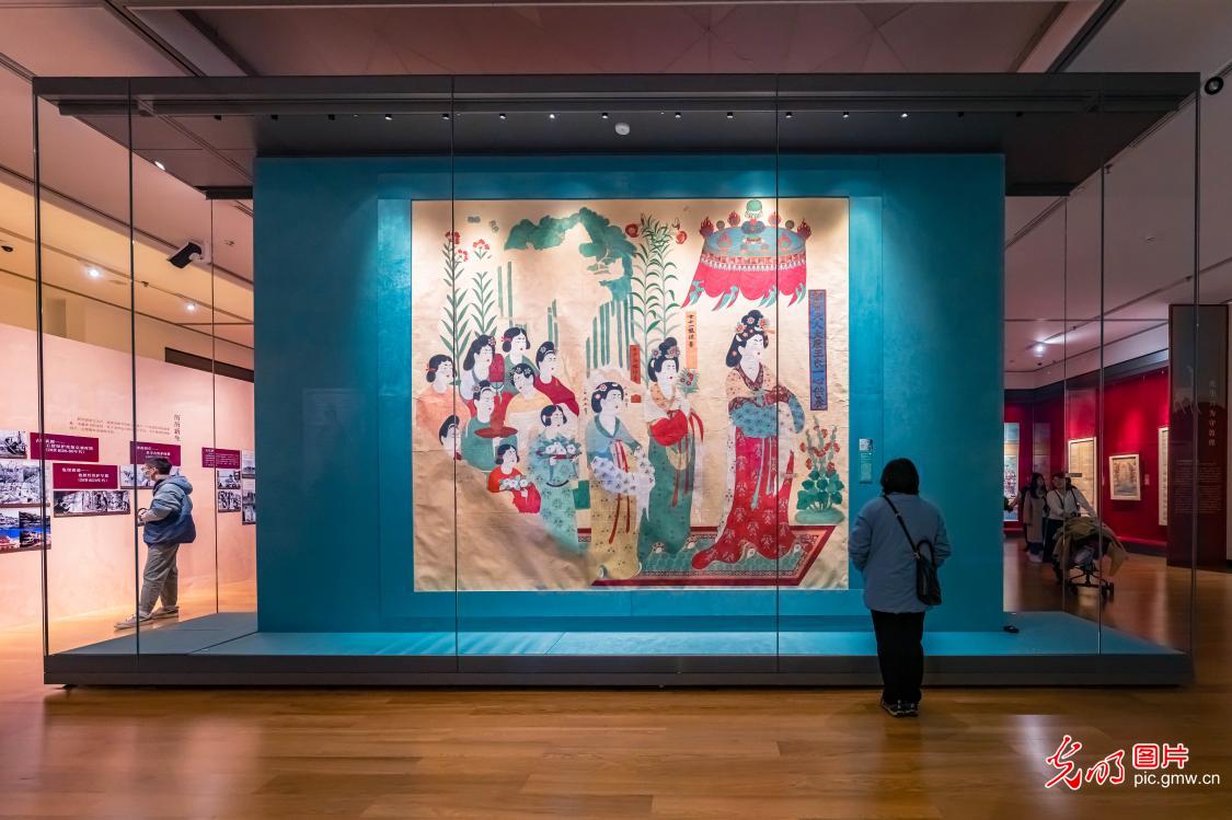 “此心归处——敦煌艺术临摹与精神传承特展”开展