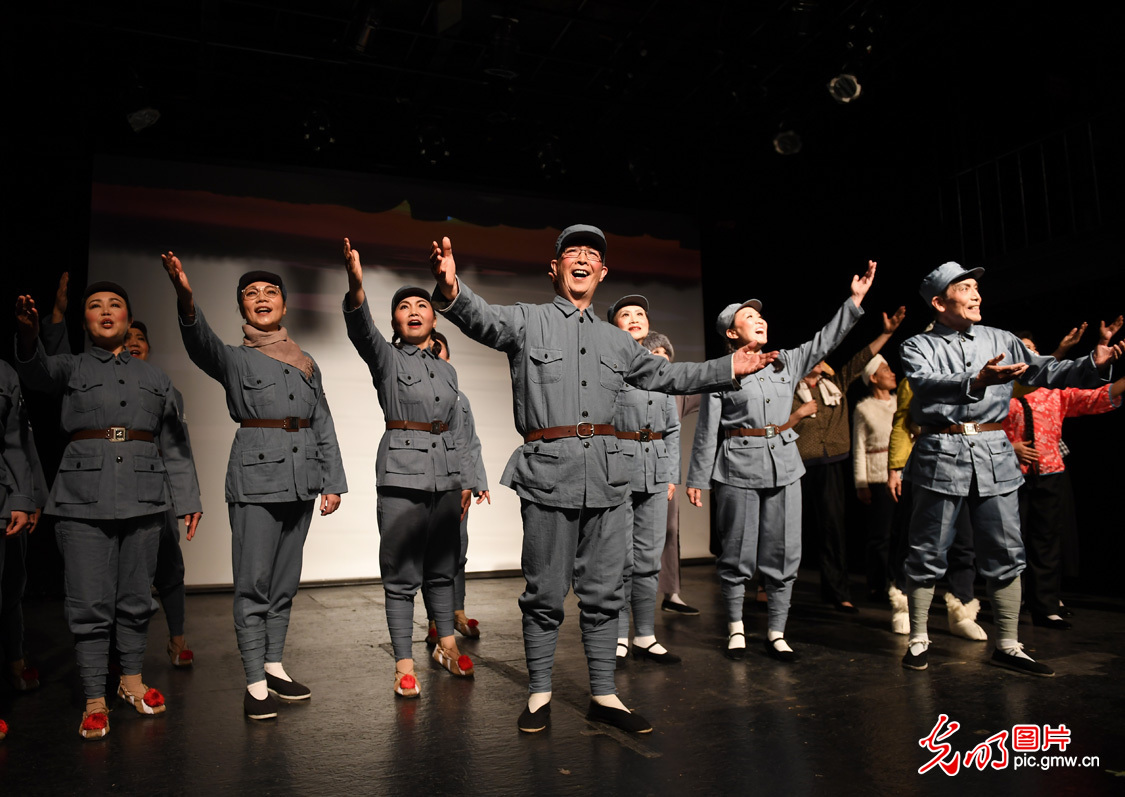 诗歌朗诵剧《让我们歌唱黄河》在京上演