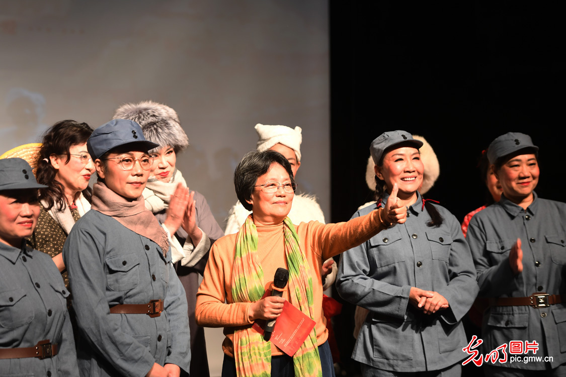 诗歌朗诵剧《让我们歌唱黄河》在京上演